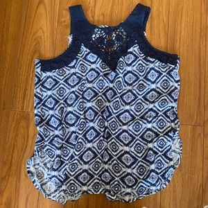 FYLO blue and white sleeveless top size Large